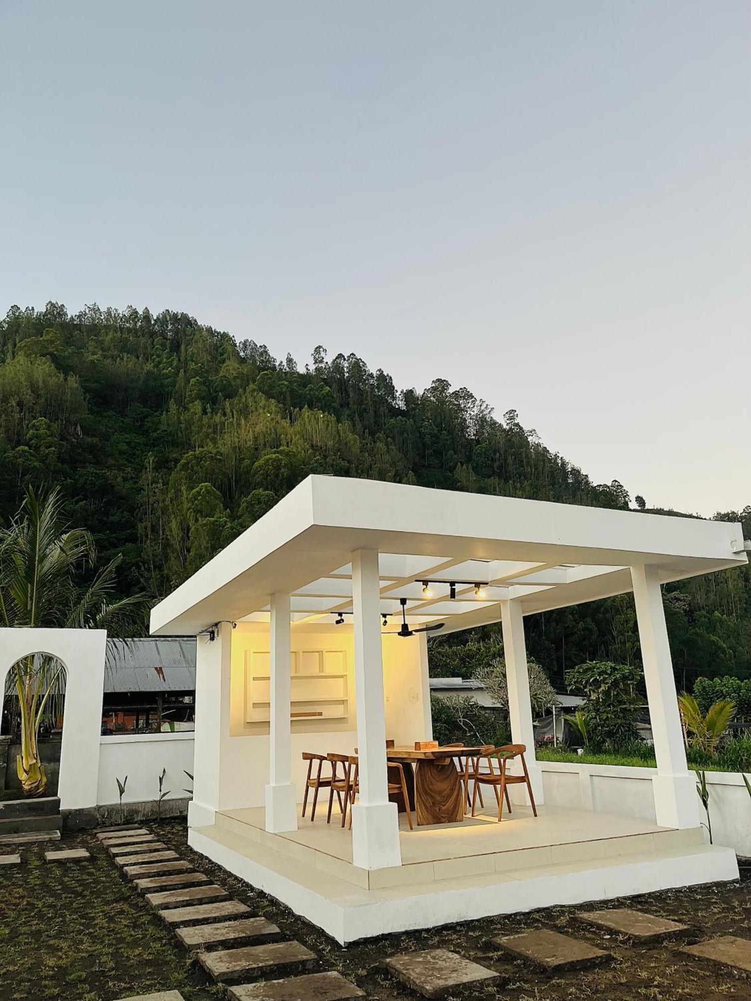 Volcano Garden Kubupenlokan Exterior foto